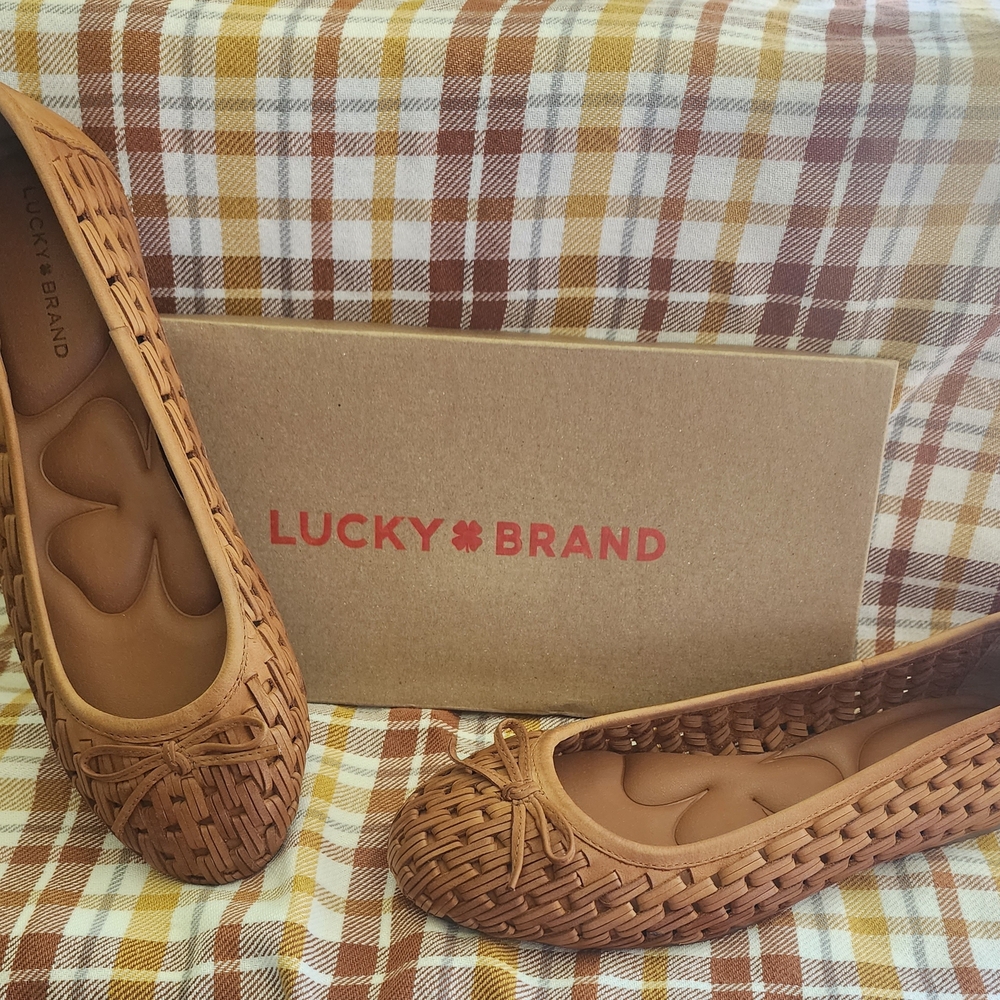 Lucky Brand Women's Tan Woven Ballet Flats